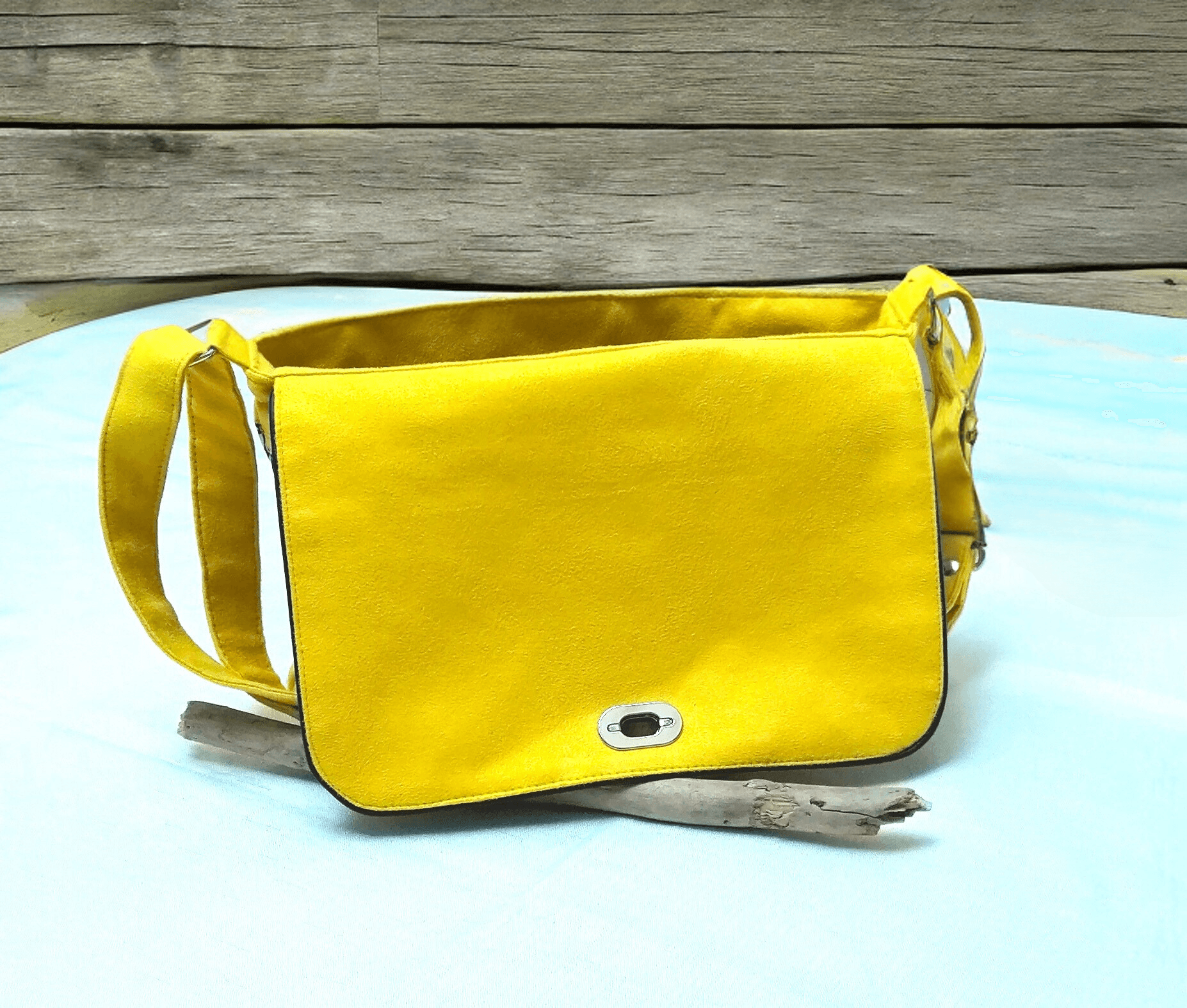 Sac bandoulière suédine jaune